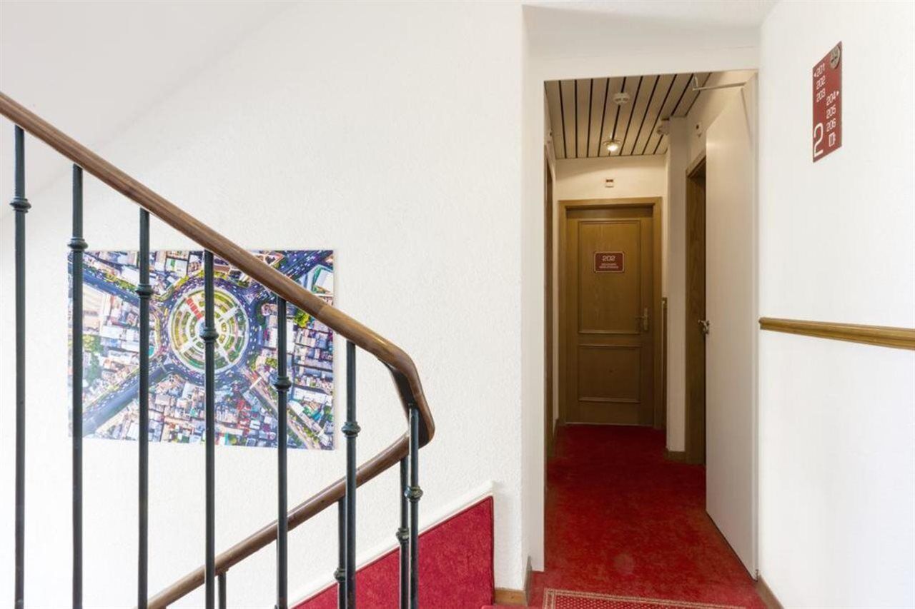 Hotel Residence Du Boulevard Лозана Екстериор снимка