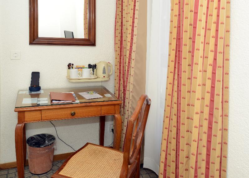 Hotel Residence Du Boulevard Лозана Екстериор снимка
